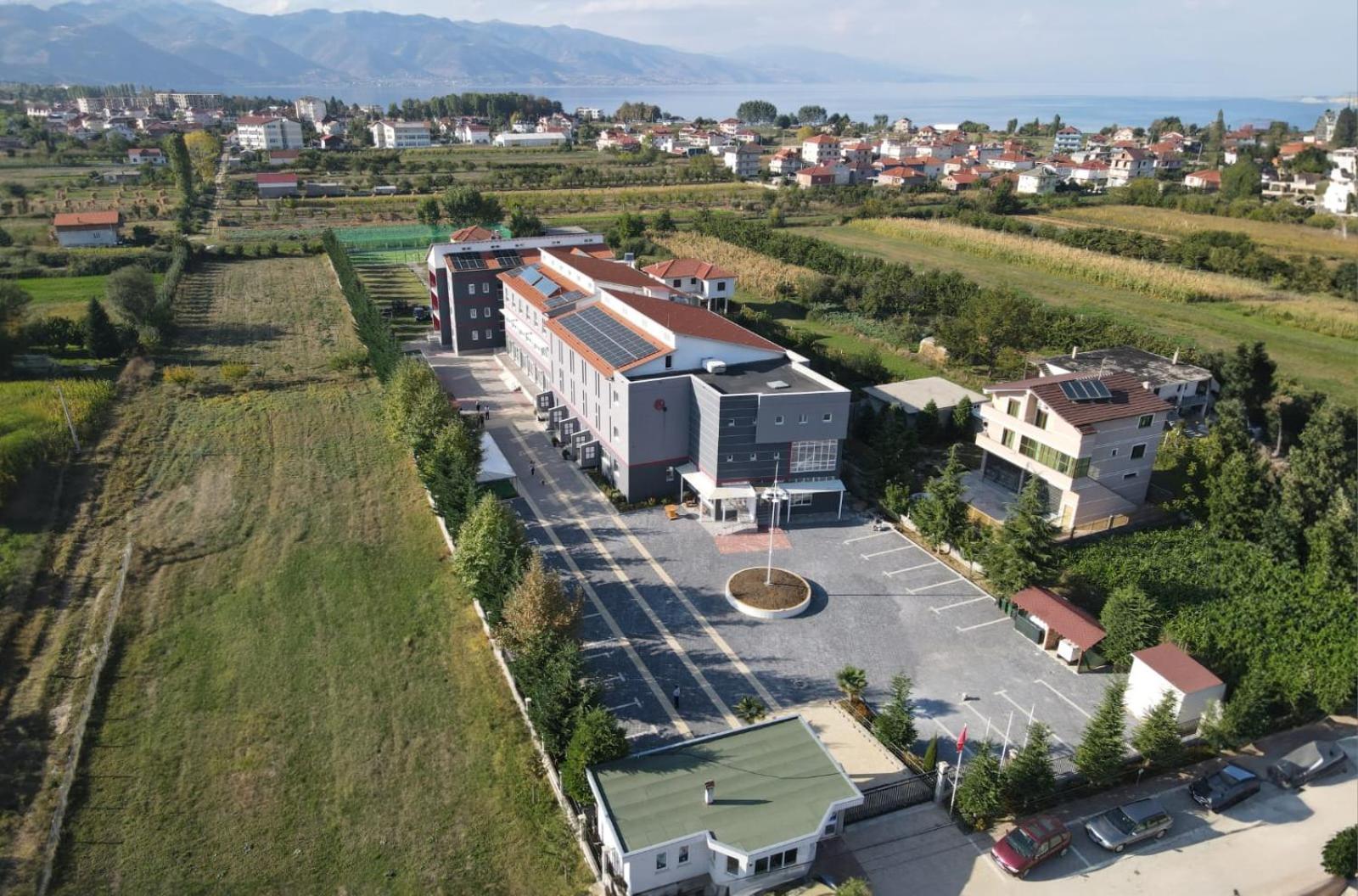 Kompleksi Cfn Albania Bucimas Exterior photo